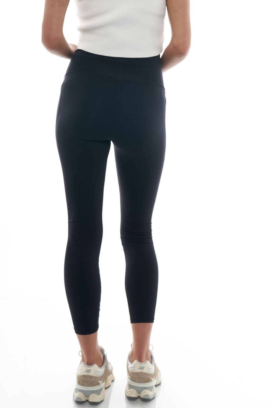 Maternity BAE The Label | Bodyhold™ Pocket Dial 7/8Th Legging Black